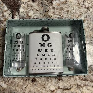 Wink White Flask and Shot Glass Set